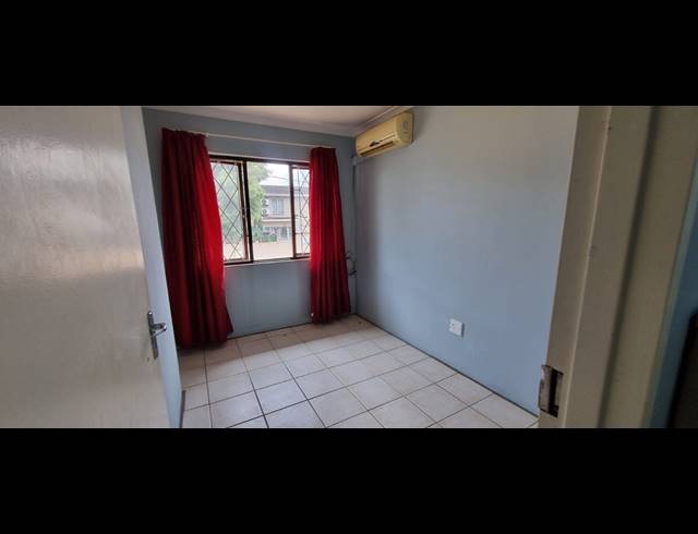 3 BEDROOM FLAT FOR SALE IN GLENWOOD